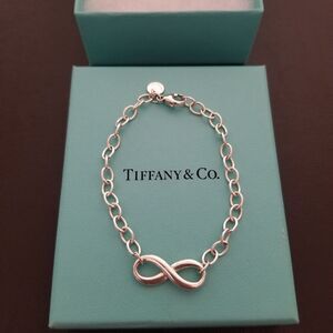 Tiffany & Co. Infinity Chain Bracelet Sterling Silver 925
